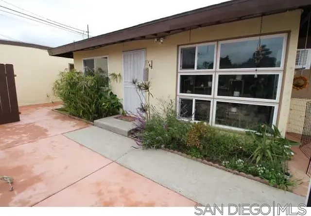 4917 Coconino Way — Photo 3