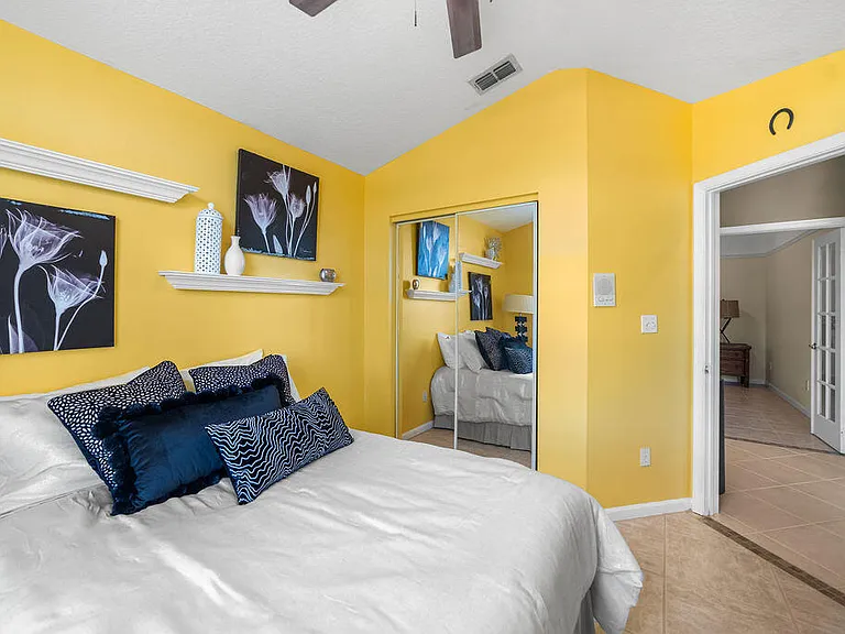 1256 Lake Breeze Dr — Photo 28