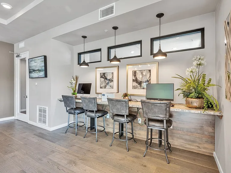 Arrow Vista Village — Photo 11