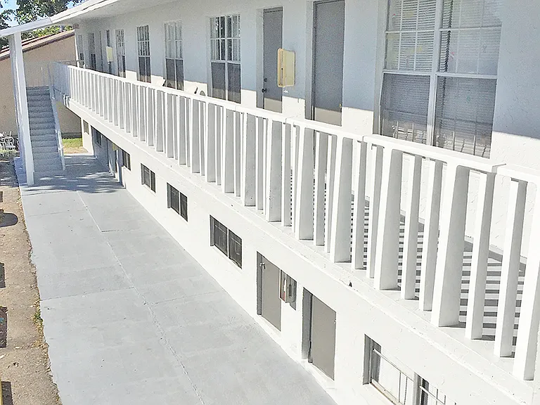 1441 NW 22nd St #20 — Photo 11