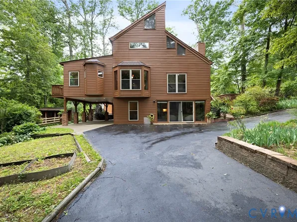8309 Spring Meadow Rd, North Chesterfield, VA 23235