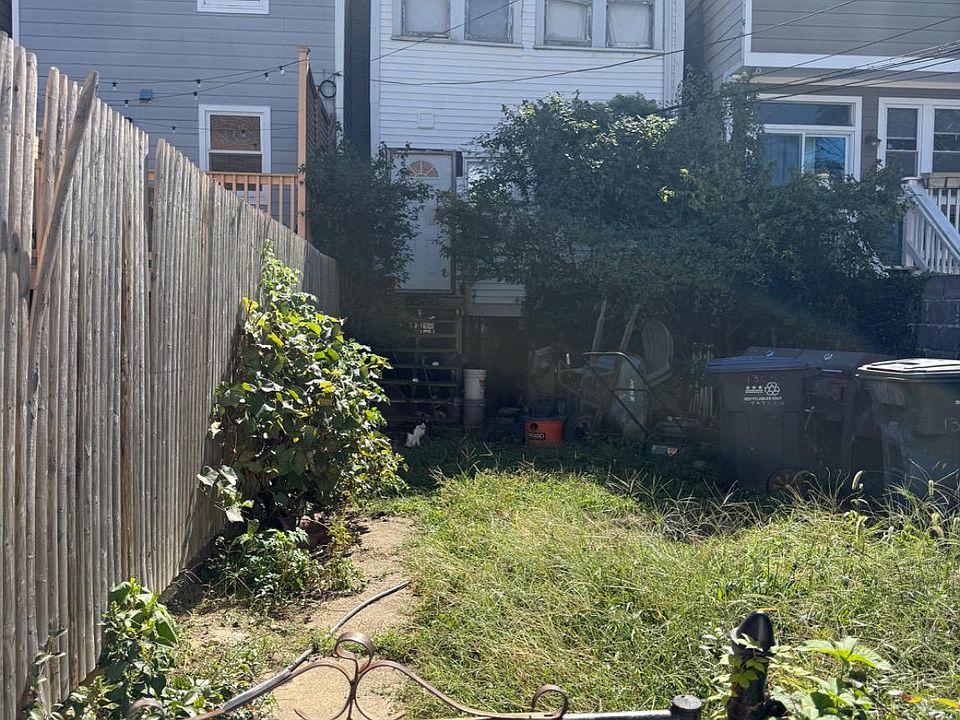 2nd image of 1305 Taylor St NW