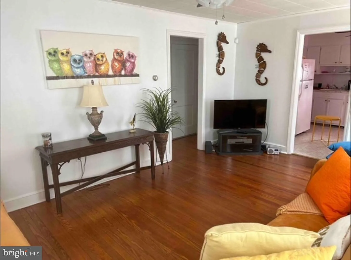 2 bed, 1808 sqft, $2,500 — Photo 3