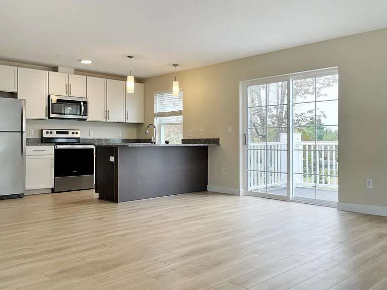 Sweetser Village Apartments — Photo 10