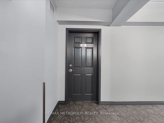 4th image of 1487 Maple Ave #307