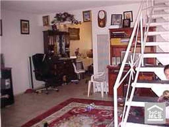4th image of 3520 E 55th St