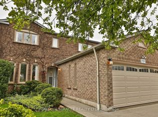 2999 Valcourt Cres, Mississauga, ON L5L 5J4