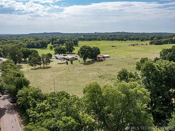 5th image of Forest Ln
