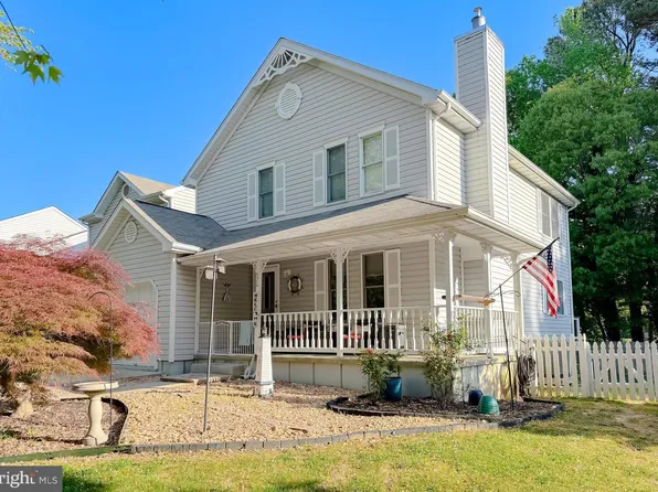 576 Twin Cove Ln, Dowell, MD 20629
