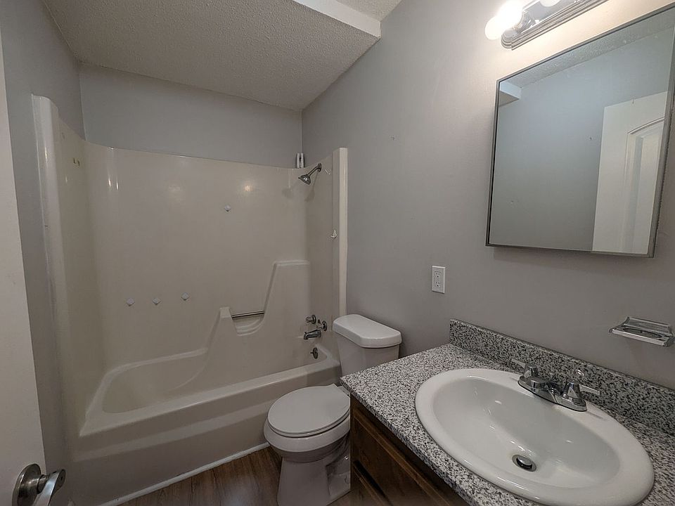 Twin Oaks 330 S 17th St Batesville AR Zillow