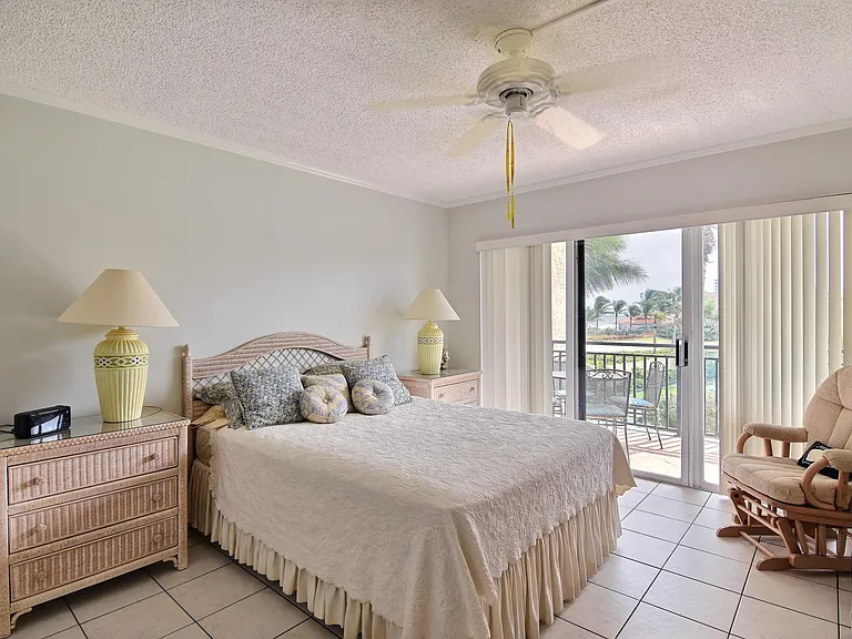 3939 Ocean Dr #302B — Photo 14