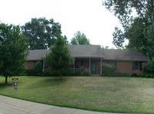 2434 Willow Creek Dr, Evansville, IN 47712