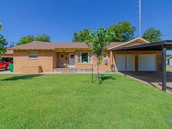 2802 14th Dr, Vernon, TX 76384