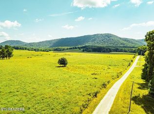 White Oak Circle Rd, Sunbright, TN 37872