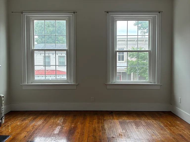 324 S Pine St #2 — Photo 8