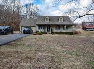 1350 Eastlawn Rd, Hanson, KY 42413
