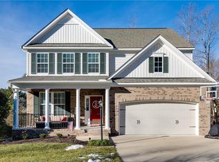 11336 Weeping Cherry Ln, Moseley, VA 23120