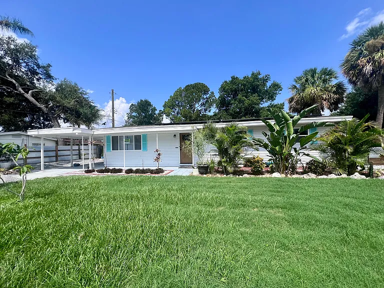 4700 W Leila Ave — Photo 1