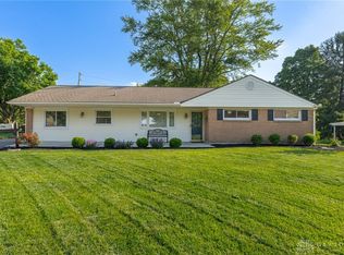 152 Blackstone Dr, Dayton, OH 45459