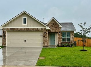 1400 Whitney Ln, Brenham, TX 77833