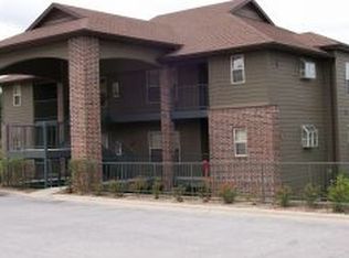 11 Par Ln, Branson West, MO 65737