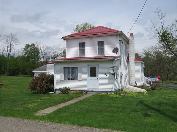 22 Maple Hill Rd, Salineville, OH 43945