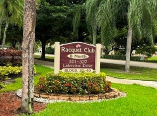301 Lakeview Dr APT 102, Fort Lauderdale, FL 33326