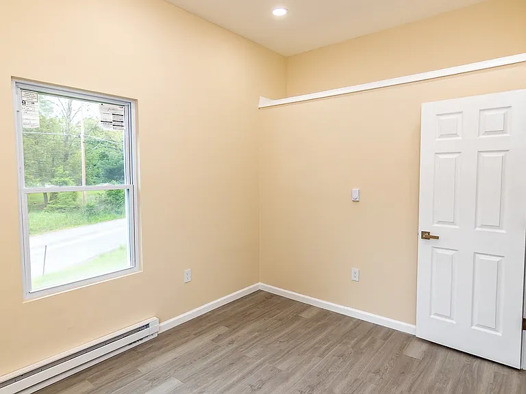 174 Sand Spring Rd — Photo 26