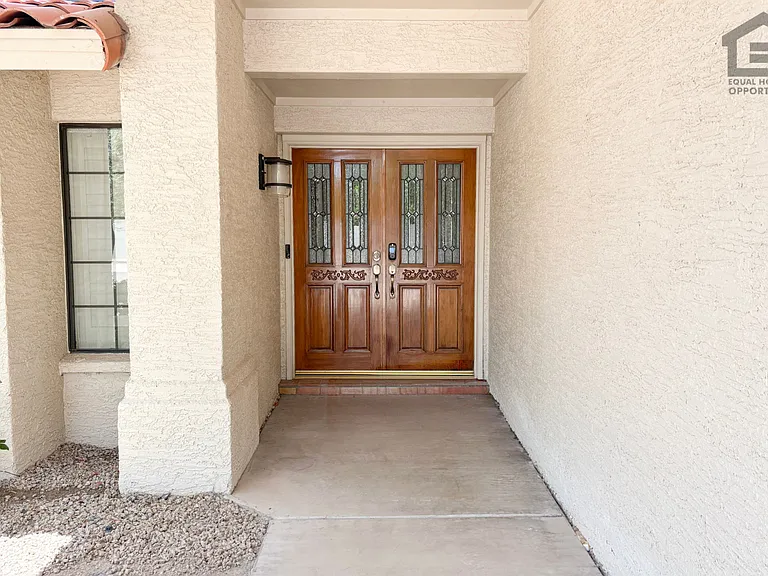 10943 E Palomino Rd — Photo 4