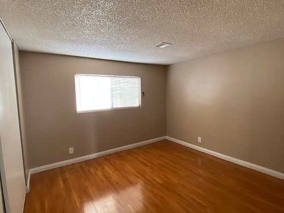 4th image of 5127 Garden Ln APT C