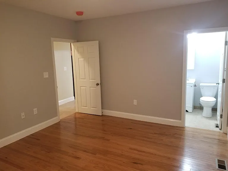 8 Mattson Ave #2ND AND 3RD FLOOR — Photo 4