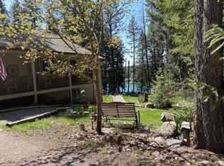 9306 E Lake Rd, Elk, WA 99009