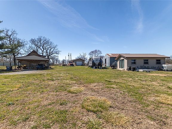 5th image of 9628 Ruby Hall Rd