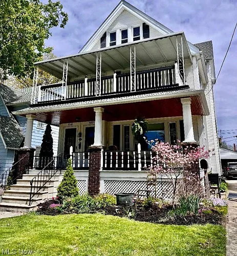1351 Summit Ave #UPPER Photo 1 1351 Summit Ave #UPPER Photo 1