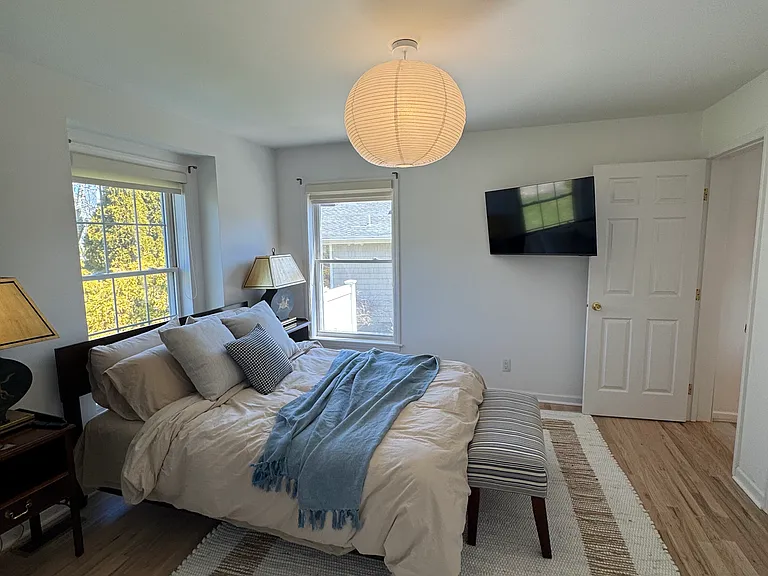 18 Landing Ln — Photo 9