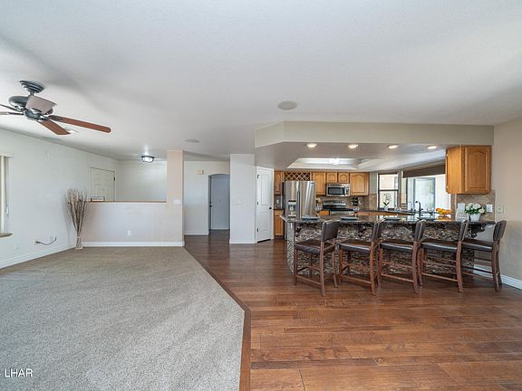 5th image of 870 Scout Dr