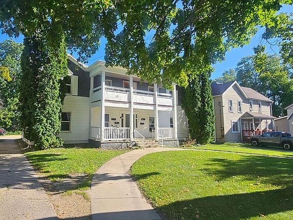 2nd image of 321 N Lincoln Ave