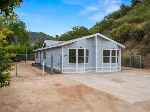 1020 Silverbrook Dr, El Cajon, CA 92019