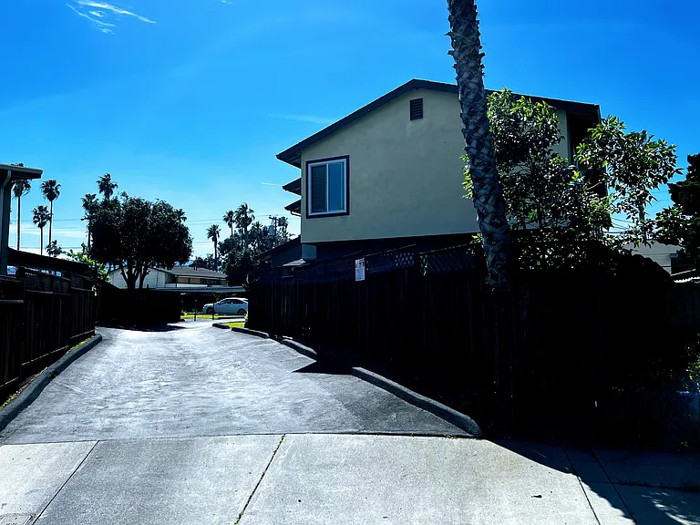 620 Gamma Ct #4 — Photo 2