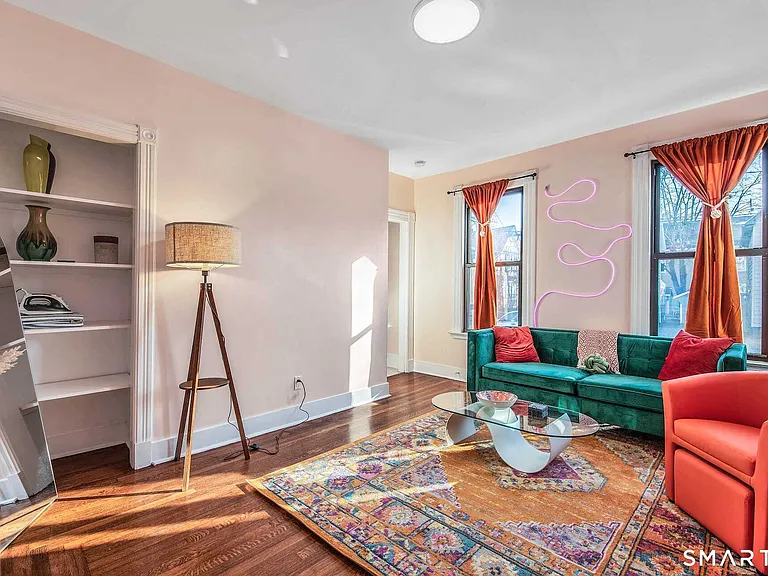 31 Canner St #1 — Photo 4