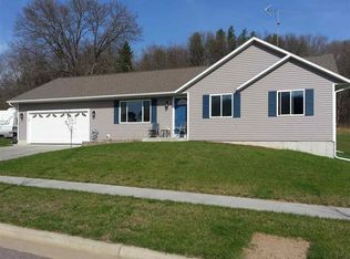 2360 Doris Rd, Reedsburg, WI 53959