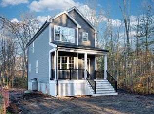 7 Summit Rd, Holbrook, MA 02343