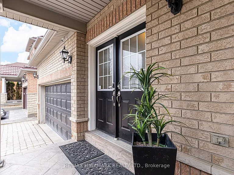 45 Oland Dr #MAIN — Photo 3