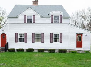 5 Brook Ln, Monterey, MA 01230