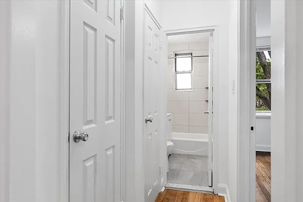 Sold by BREU CHURCHILL | media 15