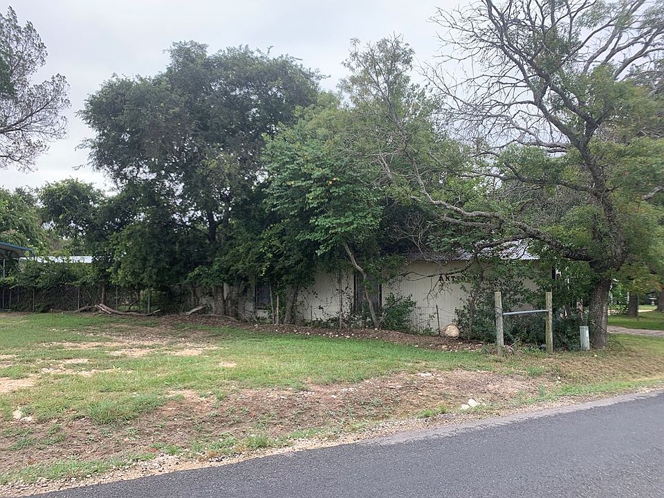 2nd image of 211 Goat Creek Rd
