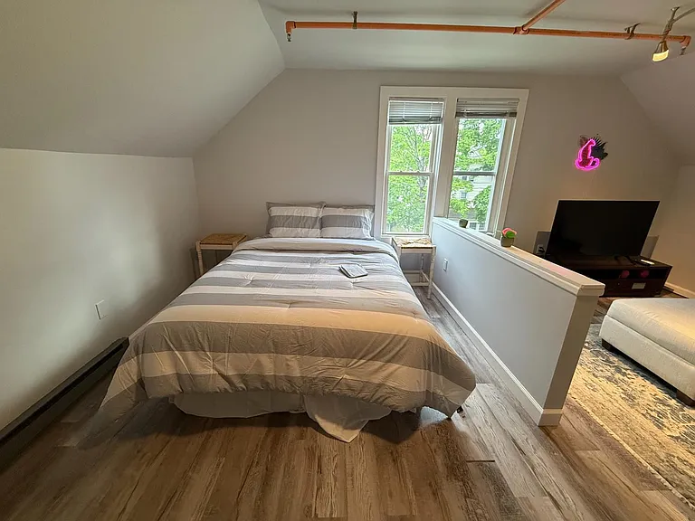 23 Lagrange Ave #2 — Photo 10