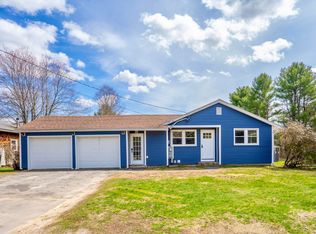 7 Sunset View Street, Gray, ME 04039