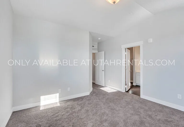 13537 S Commodus Dr #F303 — Photo 8