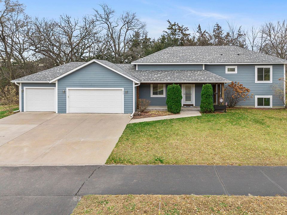 1st image of 217 Primrose Ln